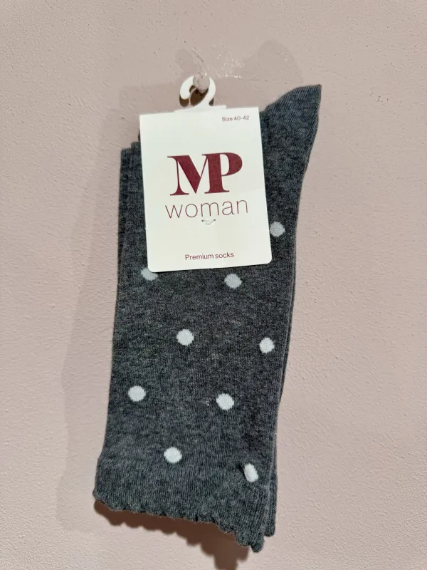 77769_Etta_Socks_1