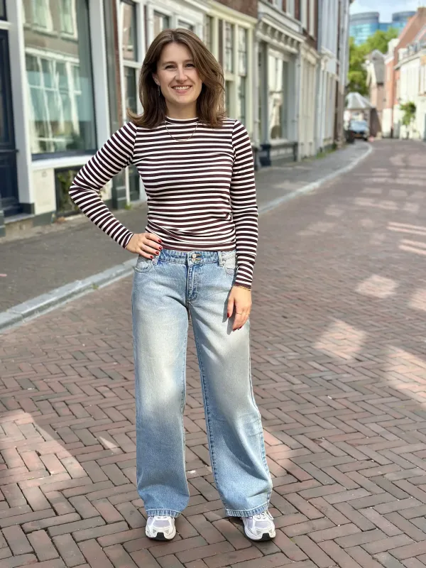 99_Low_Baggy_Caitlin_7