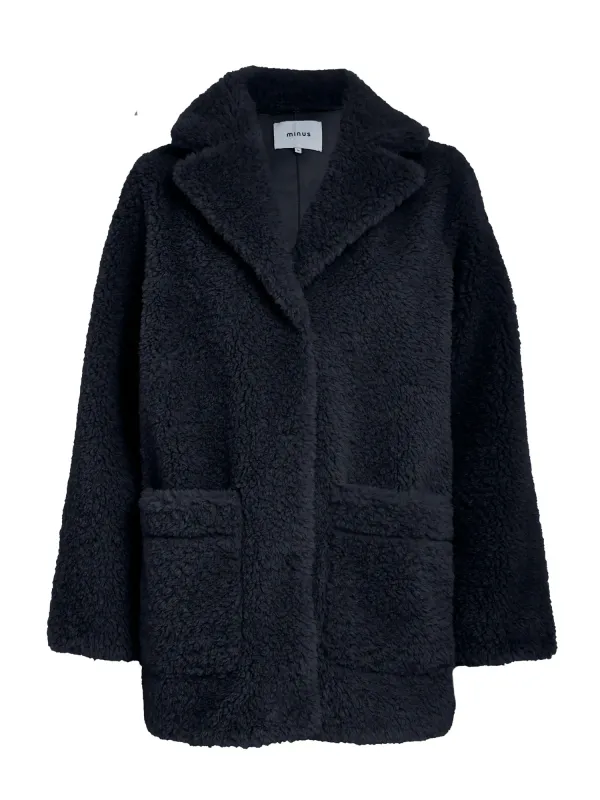 Alda_Reverse_Faux_Fur_Jack
