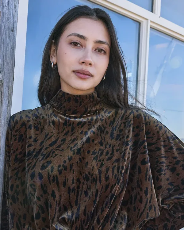 Arwen_Animal_Top_1