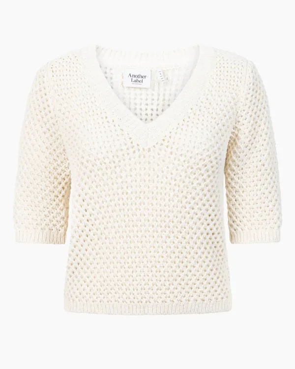 Aster_V_Knitted_Pull