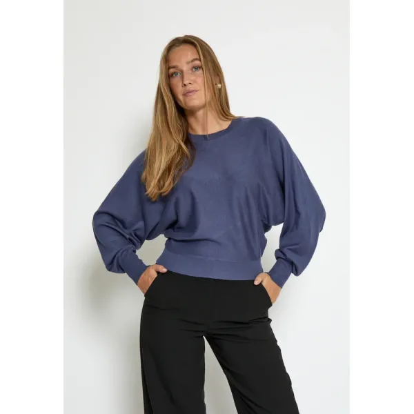 Dana_Bat_Sleeve_27
