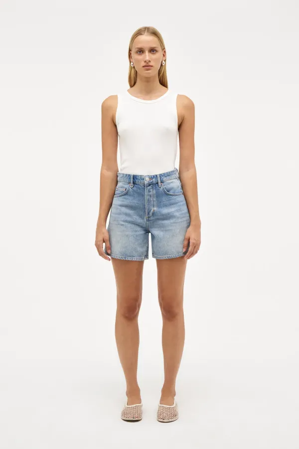 Eva_Short_Envisagemid