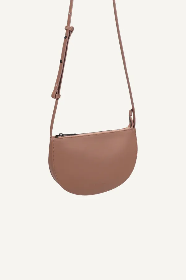 Farou_Half_Moon_Bag_49