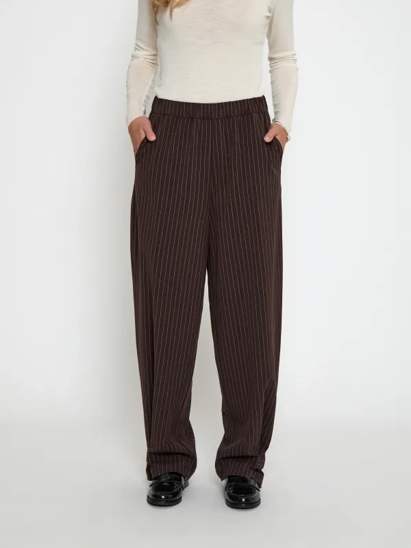 Filippa_Mid_Waist_Pant_3