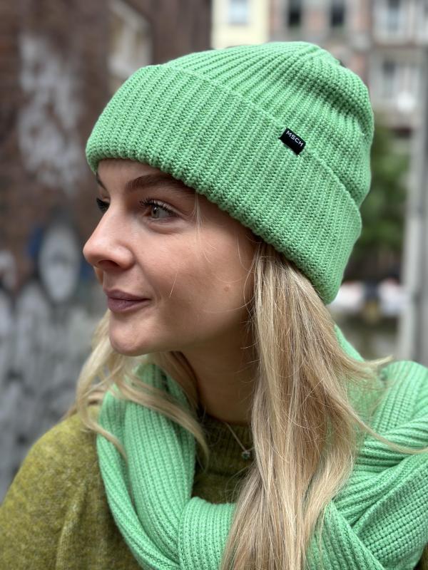 Galine_Rachelle_Beanie_4