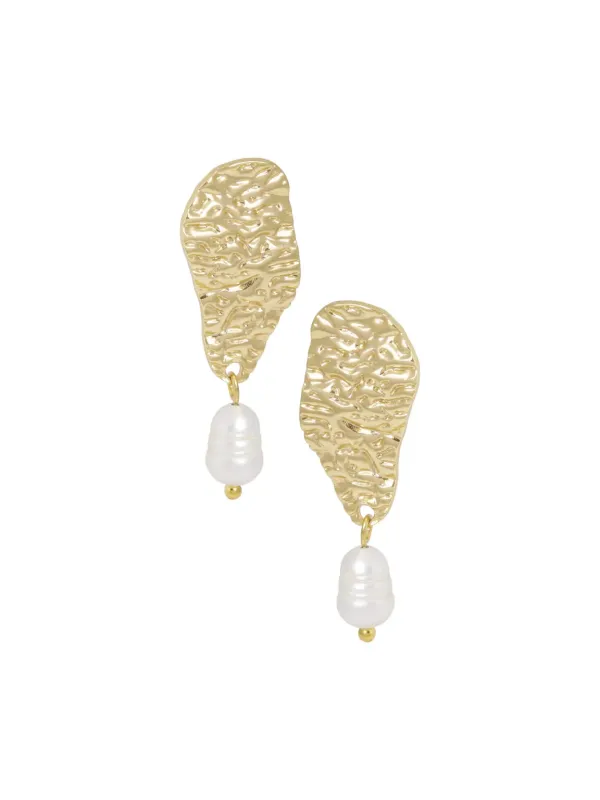 Gehamerde_oorstekers_met_zoetwaterparel__3_5cm_