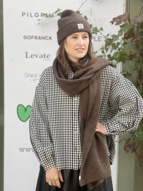 Hope_Icon_Scarf_3
