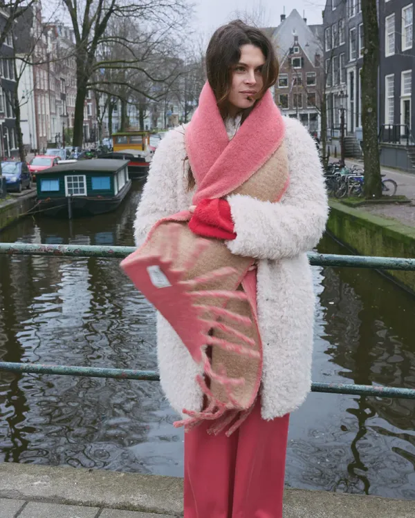 Ina_scarf