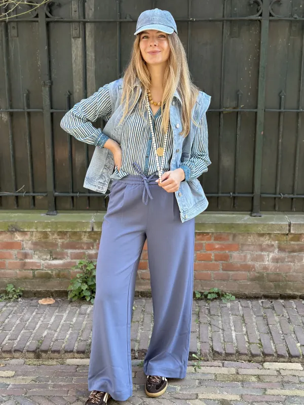 Jalen_Henrika_Pants_8