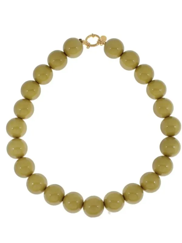 Korte_ketting_met_grote_ronde_kralen_olijf