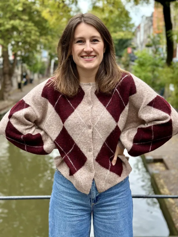 Logan_Knit_Cardigan_8