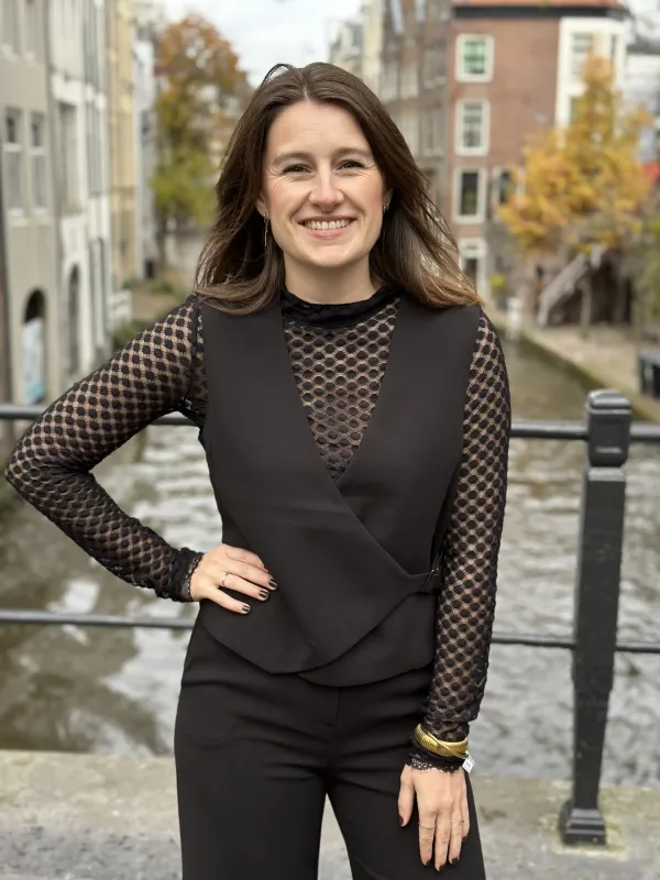 Macy_Michelle_Waistc_