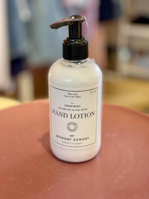 Memories_Hand_Lotion_250ML