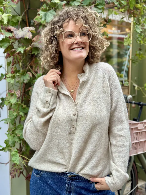 Milania_Hope_M_Pull_9