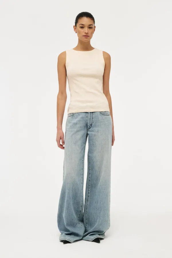 Milla_Wide_Capsulemid