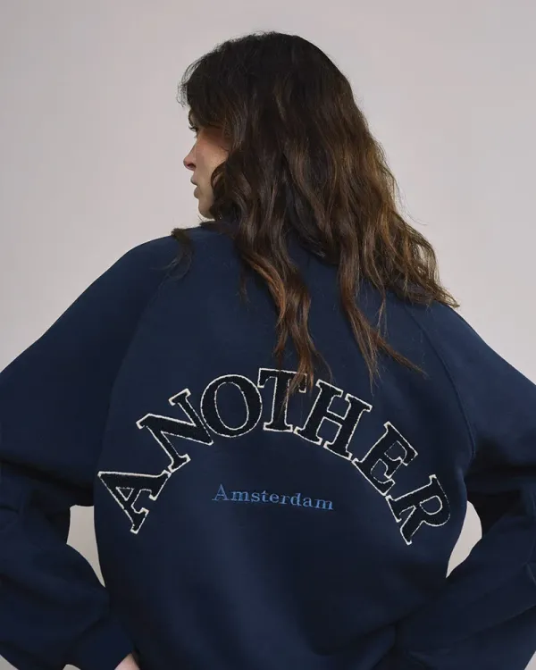 Niya_Amsterdam_l_s_2