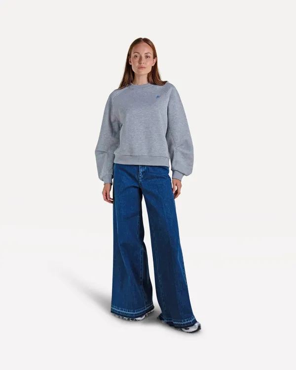 Niya_Written_Sweat