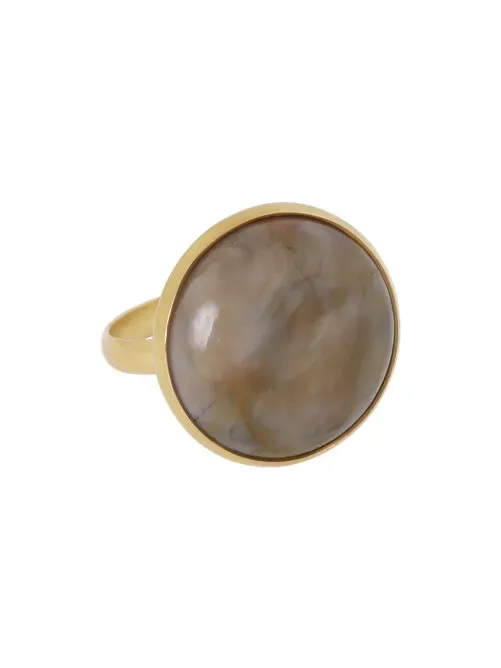 Ring_met_grote_Gemstone_Medium