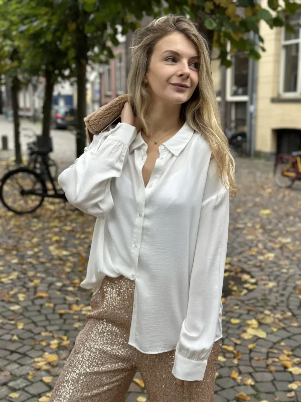 Sandelina_Maluca_Shirt_11