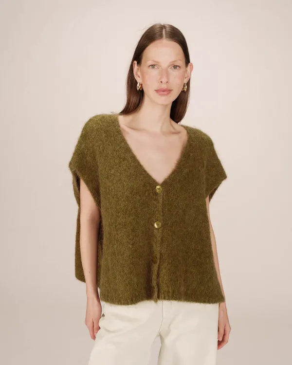 Savant_Vest_9