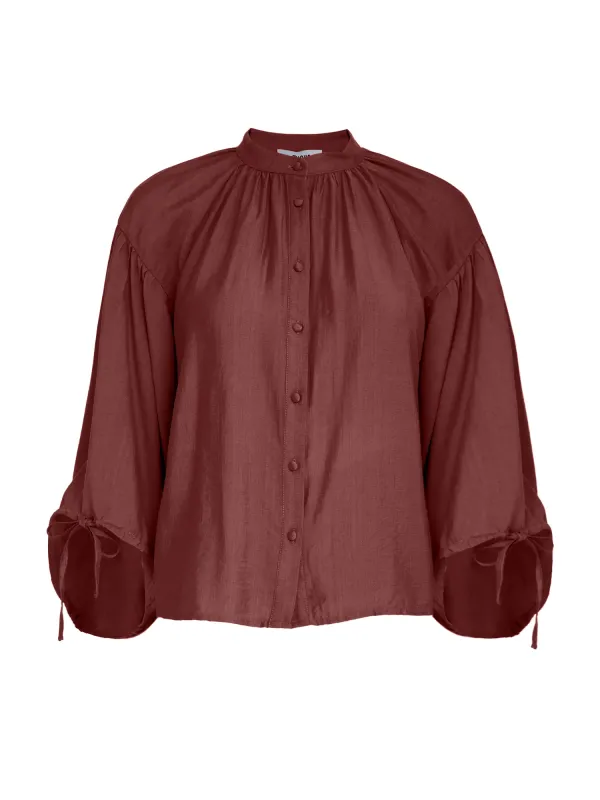 Seria_Raglan
