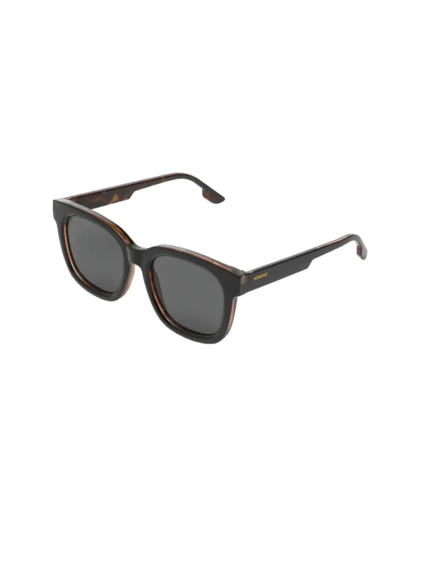 Sienna_Black_Tortoise