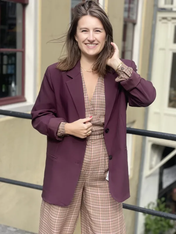 Strong_Blazer_30