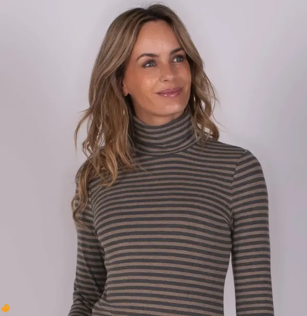 Varna_Turtleneck_2