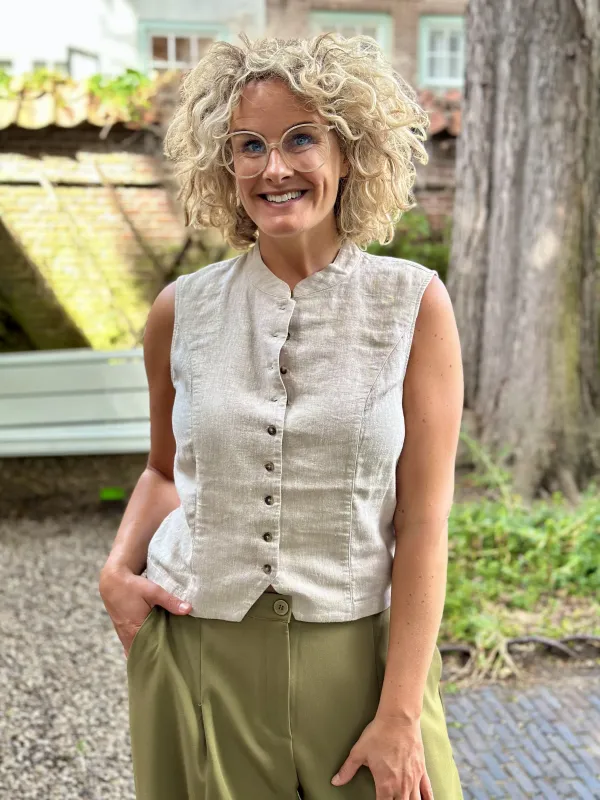 Viana_Ginia_Waistcoat_9