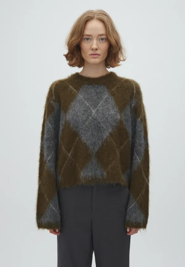 Zelie_M_Knit
