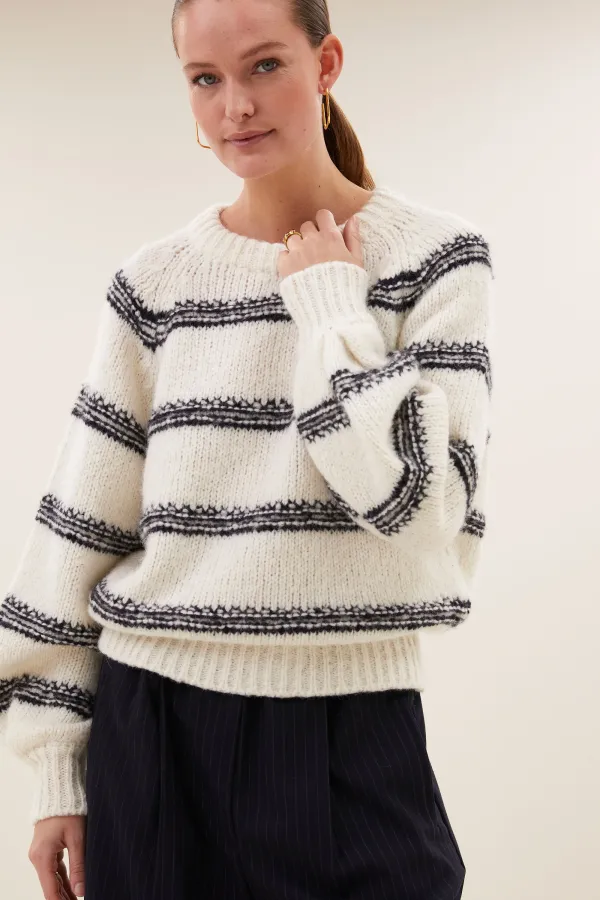 lucia_stripe_pullover