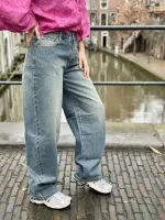 95_Mid_Barrel_Tall_Ava_2