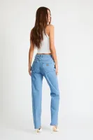 95_Mid_Straight_Debbie_4