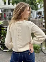 Annie_Longsleeve_1