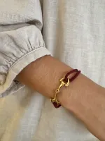 Armband_met_touw_en_gouden_schakels_aubergine_1
