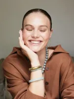 Armbandje_met_gemstone_balletjes__zeegroen_1