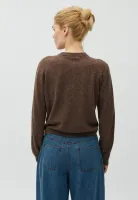 Averie_M_Knit_1
