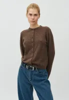Averie_M_Knit_3