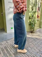 Baloe_Oil_Jeans_2