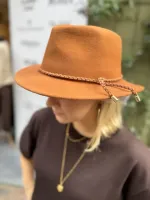 Cassia_Fedora