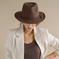 Cassia_Fedora_14