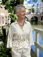 Catheryna_3_4_Shirt_11