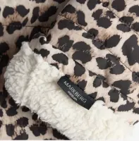 Celina_Mitten_9