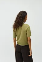 Clara_Crew_M_Knit_1