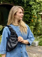 Croissant_Hand_Bag__4