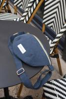 Crossbody_Effen_Blauw_1