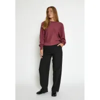 Dana_Bat_Sleeve_29