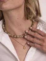 Fijn_kettinkje_met_gemstone_balletje___bordeaux_2