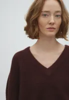 Gillian_V_M_Knit_1